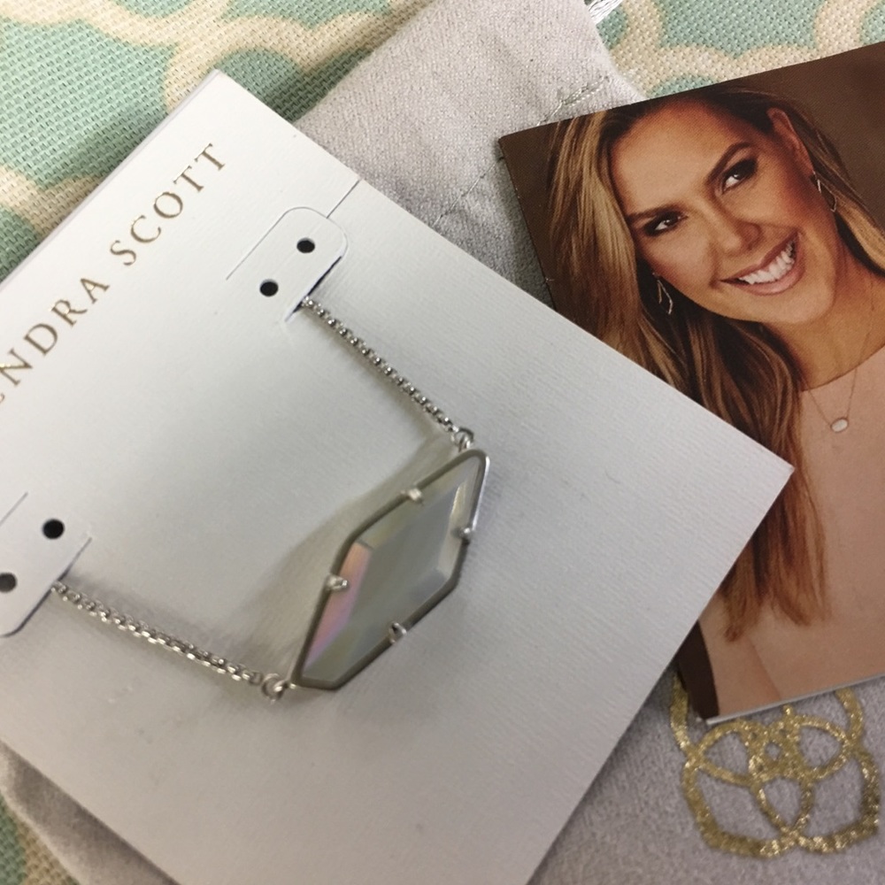 NWT Kendra Scott Beth Adjustable Necklace